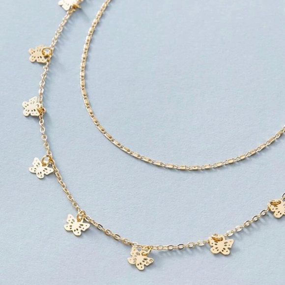3/$30 💛 Butterfly Layered Necklace - Picture 3 of 4